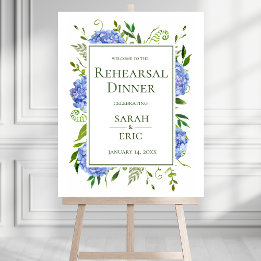Dîner de répétition aux hortensias bleus