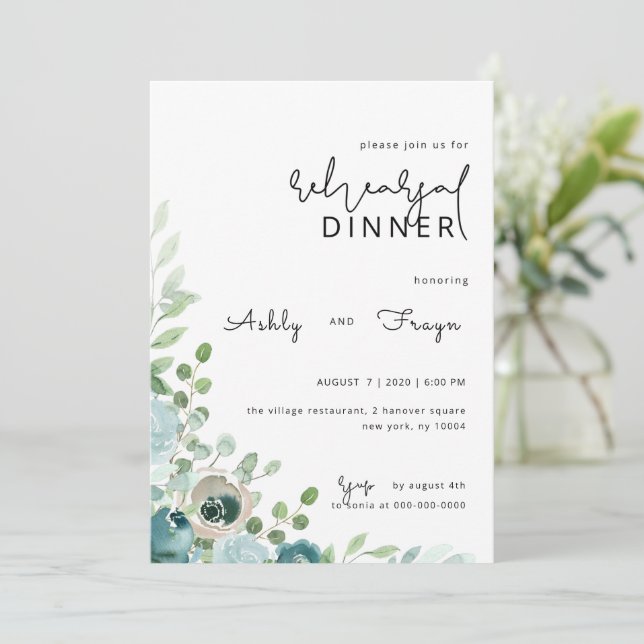 Dîner de répétition Mariage bleu Dusty Invitation (Debout devant)