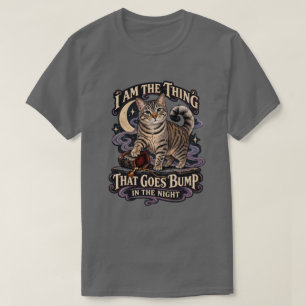 Ding, das in der Halloween-Nacht bump macht, Katze T-Shirt