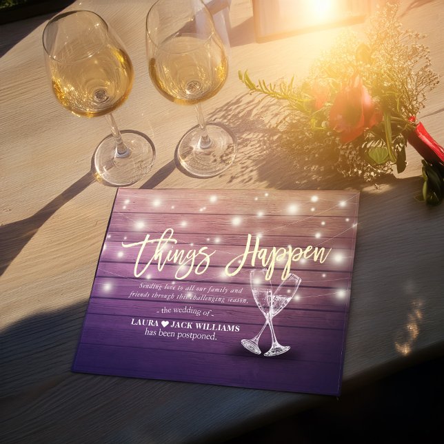 Dinge passieren Hochzeitspause Änderung der Pläne Ankündigungspostkarte (Von Creator hochgeladen)