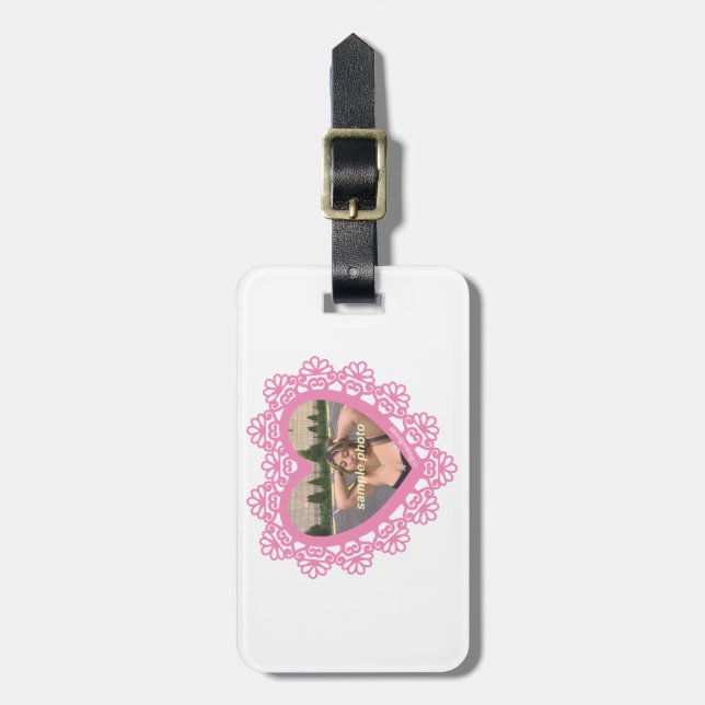 Dingus Heart and Lace Magnet Gepäckanhänger (Vorderseite vertikal)