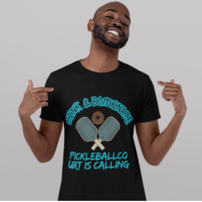 Dink & Dominate Pickleball Donut Sport Graphic T-Shirt (Von Creator hochgeladen)