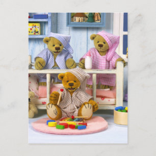 Dinky Bears Slumber Party Postkarte