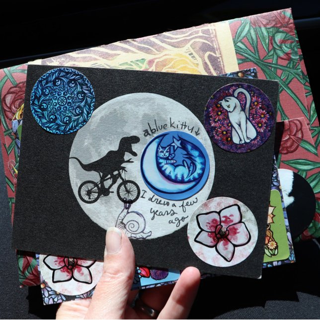 Dinosaur Bike und Mond Retro 80er Dino Einladung (Von Creator hochgeladen)