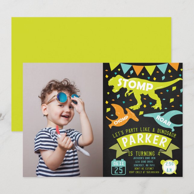 Dinosaur Birthday Einladung Chalkboard Foto (Vorne/Hinten)