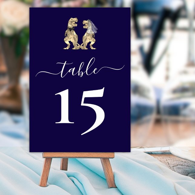 Dinosaur Bride & Groom Wedding Navy Blue Tischnummer (Dinosaur wedding navy blue & white custom table number card Elegant script T-Rex bride & groom)