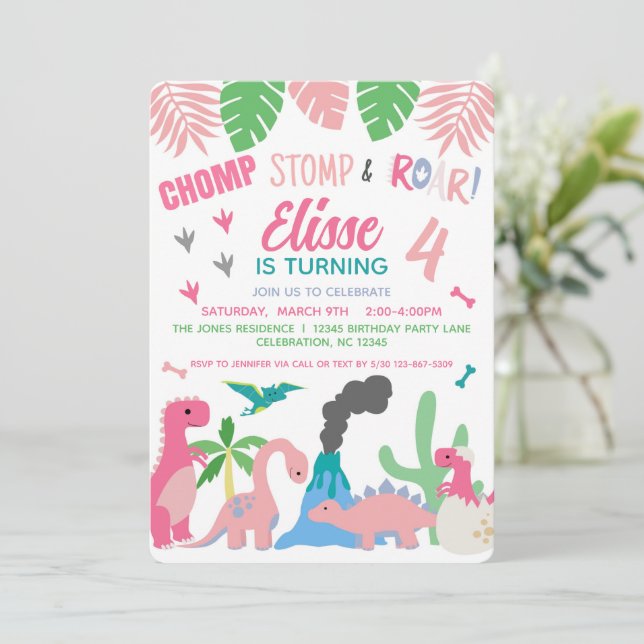 Dinosaur Girl Pink Geburtstag Einladung (Stehend Vorderseite)
