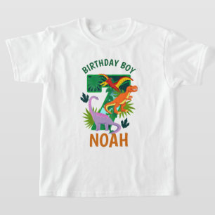 Dinosaur T-shirts pour le septième anniversaire