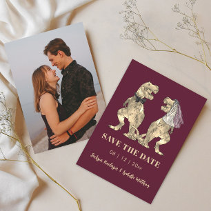 Dinosaur-Themen-Burgunder-Wein-Foto-Hochzeit Save The Date