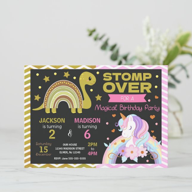 Dinosaur & Unicorn Joint Birthday Invitation (Debout devant)