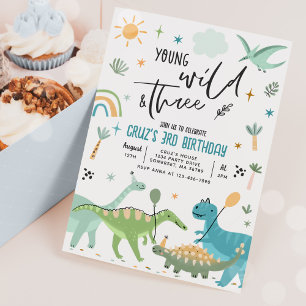 Dinosaur Young Wild und drei 3. Geburtstags-Party Einladung