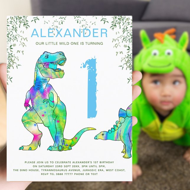 Dinosaurier Dschungel 1. Geburtstag Party Mittelbl Einladungspostkarte (Wild one dinosaur jungle colorful T-Rex and stegosaur 1st birthday party budget postcard invitation )