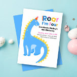 Dinosaurier Roar in Kids 4. Geburtstag Party lädt  Einladung<br><div class="desc">Dinosaurier Thema Geburtstagsfeier Einladungen für Ihren vierjährigen Jungen oder Mädchen. Der Geburtstag des Kleinkindes wird individuell für Sie zum 4. Geburtstag. Spaß und freundlicher Dinosaurier ist bereit,  den vierten Geburtstag Ihres Kindes mit Freunden und Familie zu feiern. Blau mit schlüpfenden Dinosaurier-Ei-Abbildung auf der Rückseite.</div>