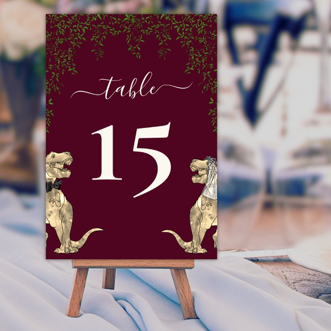 Dinosaurier Wedding Foliage Burgundy & Cream Tischnummer (Dinosaur wedding foliage burgundy and cream custom table number card elegant script T-Rex dino )