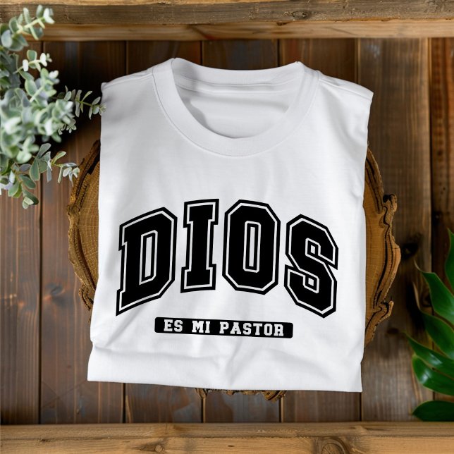 Dios Es Mi Pastor Christian Spanish T-Shirt (Créateur téléchargé)