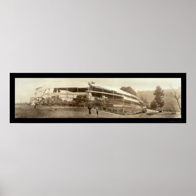 Dirigible Shenandoah Desaster Foto 1925 Poster (Vorne)