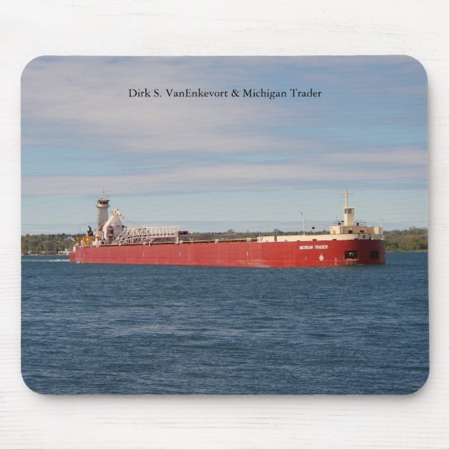 Dirk S. VanEnkevort & Michigan Trader Mousepad (Vorne)