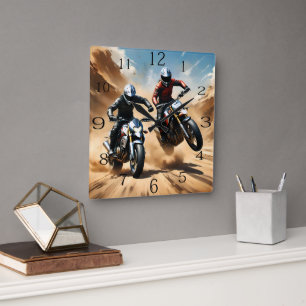 Dirt Bike Motorräder Racing in der Wüste, Quadratische Wanduhr