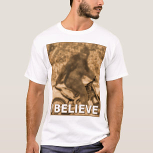 Dirt Bike Sasquatch Motocross Big Foot Lustiges T- T-Shirt