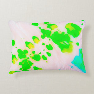Dirty Art Graffiti. Abstraktes Dekor Sunny Ikat Dekokissen