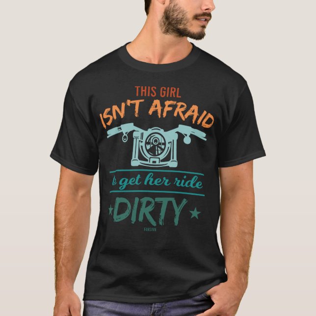 Dirty-Motorrad-Girl-Sprichwort T-Shirt (Vorderseite)