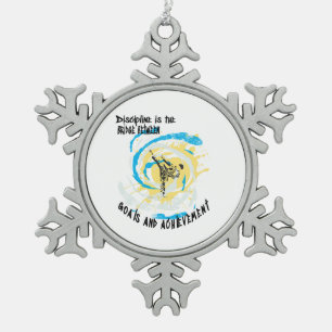 Discipline ist die Brücke zwischen Kampfkünsten Schneeflocken Zinn-Ornament