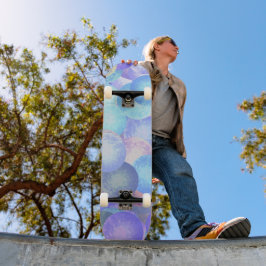 Diskobälle in pastellfarbenen Regenbogenfarben - 3 Skateboard