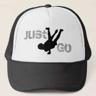 Disparaissent juste le casquette de Pike de