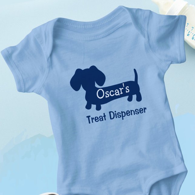 Dispenser für die Personalisierte Leckerei der Dac Baby Strampler (Funny dachshund baby outfit - personalized treat dispenser)