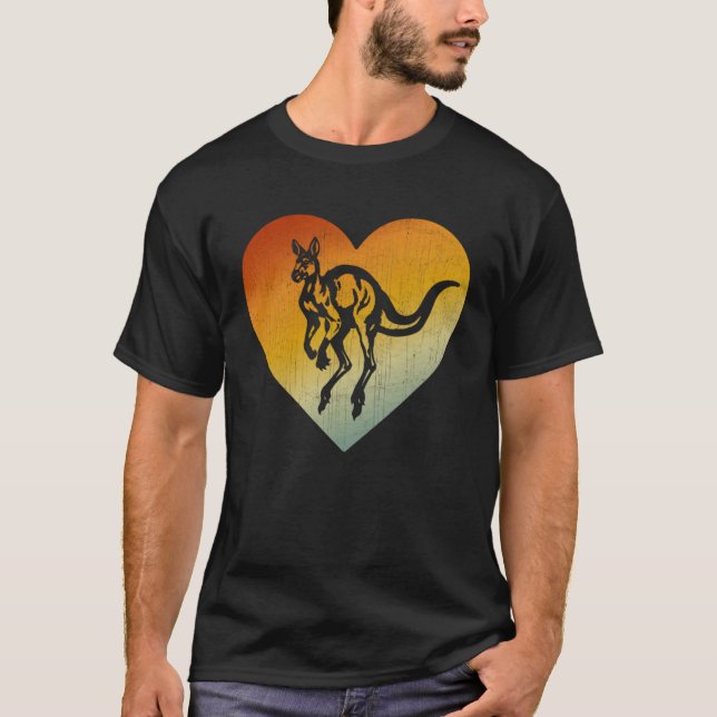 Distressed Heart Retro Style Men Women Kangaroo T-Shirt (Vorderseite)