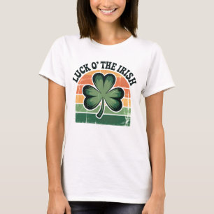 Distressed Shamrock Irish Feiertagsdesign T-Shirt