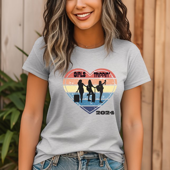 Distressive Multi Colour Heart Silhouette Girls To T-Shirt (Von Creator hochgeladen)