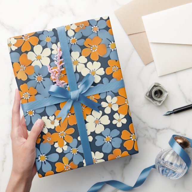 Ditsy Blume Pattern Geschenkpapier (Schenken)