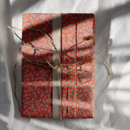 Ditsy White Daisies & Cobalt Leaves – Mini Floral Geschenkpapier Set