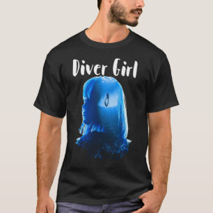 Diver Girl Scuba Diving Beach Classic T Shir T-Shirt