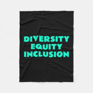 Diversity Equity Inclusion - Slogan für soziale Ge Fleecedecke