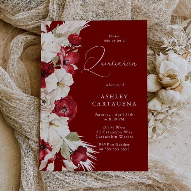 Divine Bloom Gorgeous Red White Floral Quinceanera Einladung (Von Creator hochgeladen)