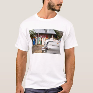 Dixon, New Mexico, Vereinigte Staaten. Oldtimer T-Shirt