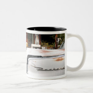 Dixon, New Mexico, Vereinigte Staaten. Oldtimer Zweifarbige Tasse
