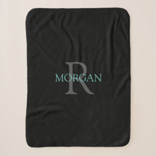 DIY-Monogramm-Name in Türkis und Dunkelgrau auf sc Sherpadecke