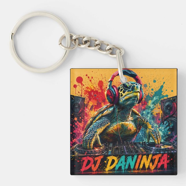 DJ DANINJA DOPPELSEITIG SCHLÜSSELANHÄNGER (Vorderseite)