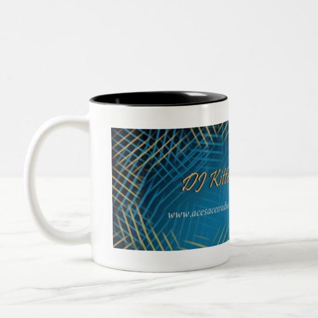 DJ Kitten Zweifarbige Tasse (Links)