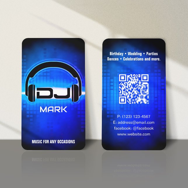 DJ Modern Royal Blue Carte de visite avec code QR (Créateur téléchargé)