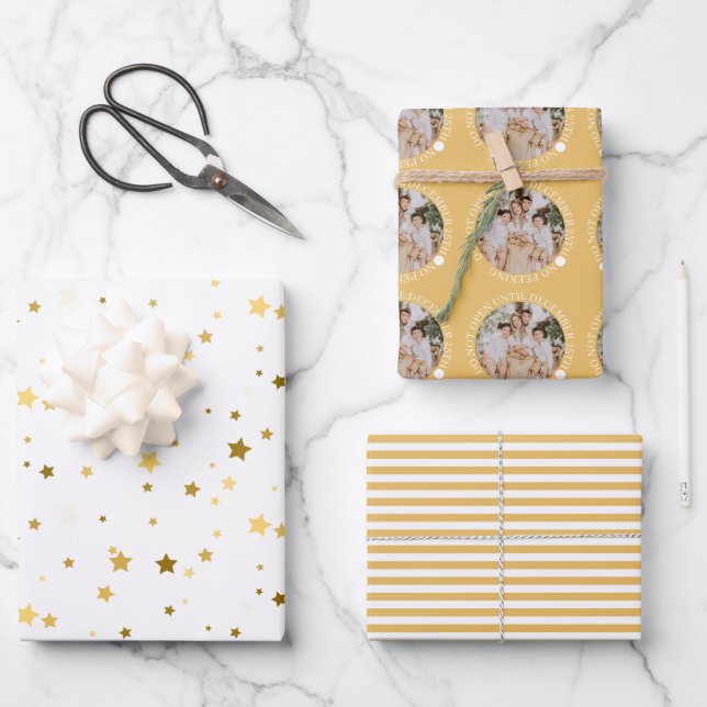Do Not Open Until Christmas Gold Geschenkpapier Set (Vorderseite)