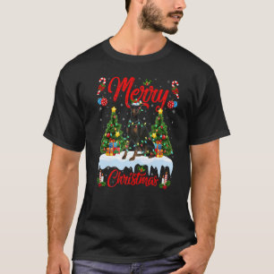 Doberman Dog Lights Xmas Tree Santa Doberman Chris T-Shirt