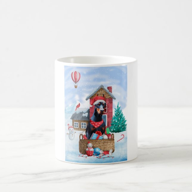 Doberman Hund im Schnee Weihnachtshundehaus Kaffeetasse (Mittel)