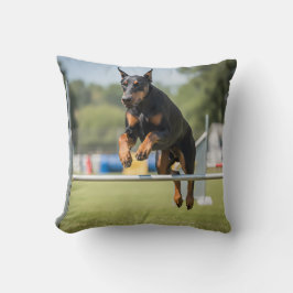Doberman Pinscher Elegant Throw Pillow Kissen