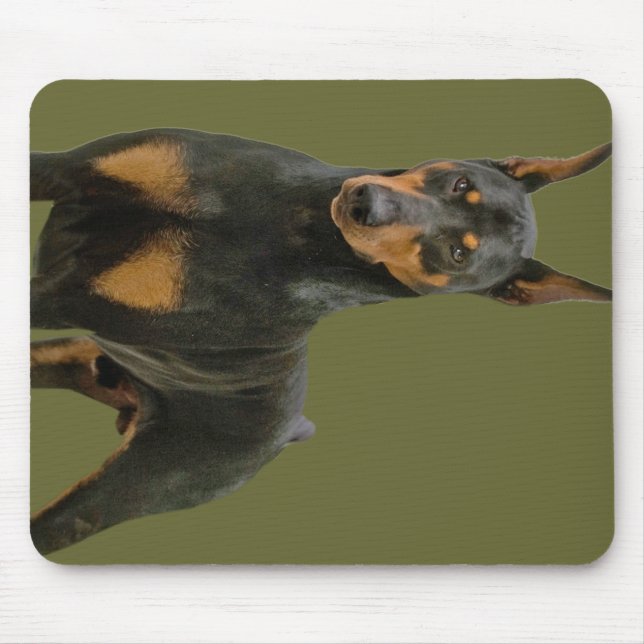 Doberman Pinscher Stehend Mousepad (Vorne)