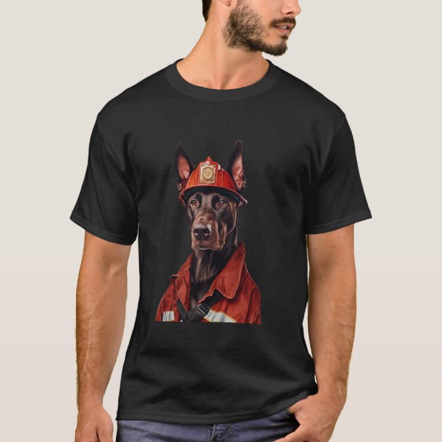 Dobermann-Feuerwehrmann T-Shirt (Vorderseite)