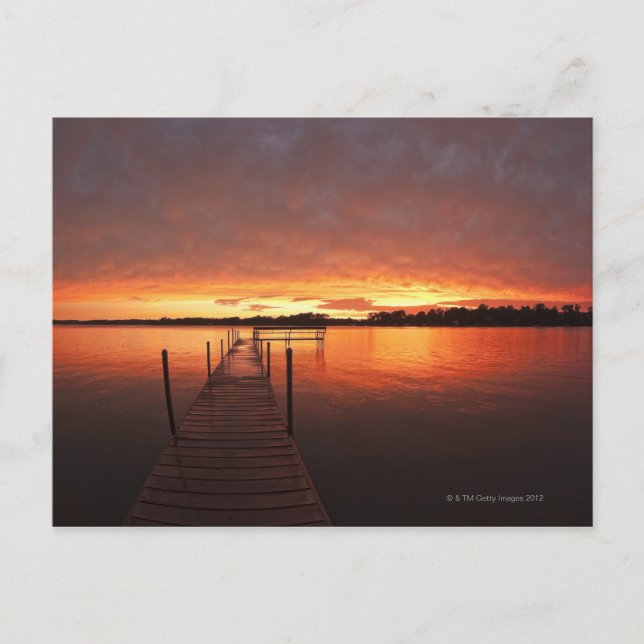 Dock bei Sonnenuntergang am Minnetonka-See, MN. Postkarte (Vorderseite)